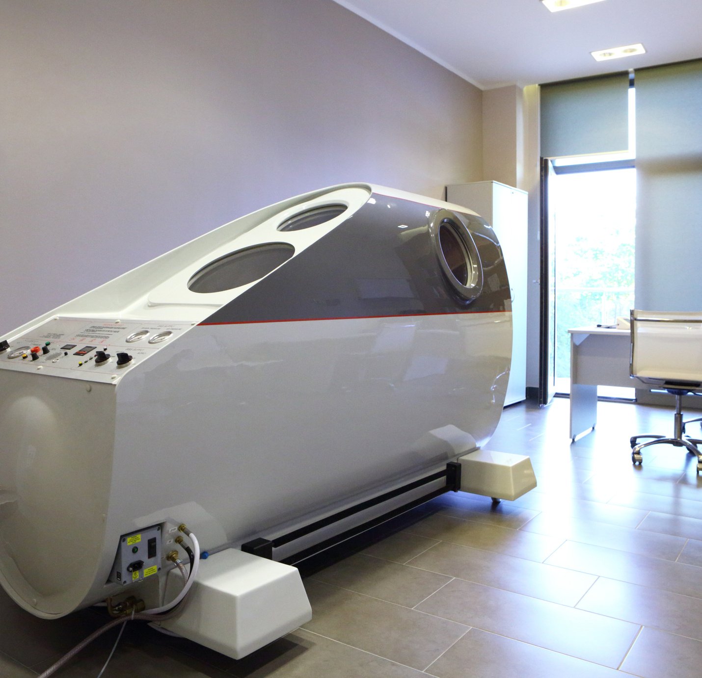 Hyperbaric chamber.